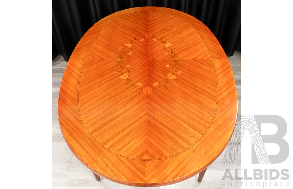Regency Style Oval Dining Table with Inlaid Top