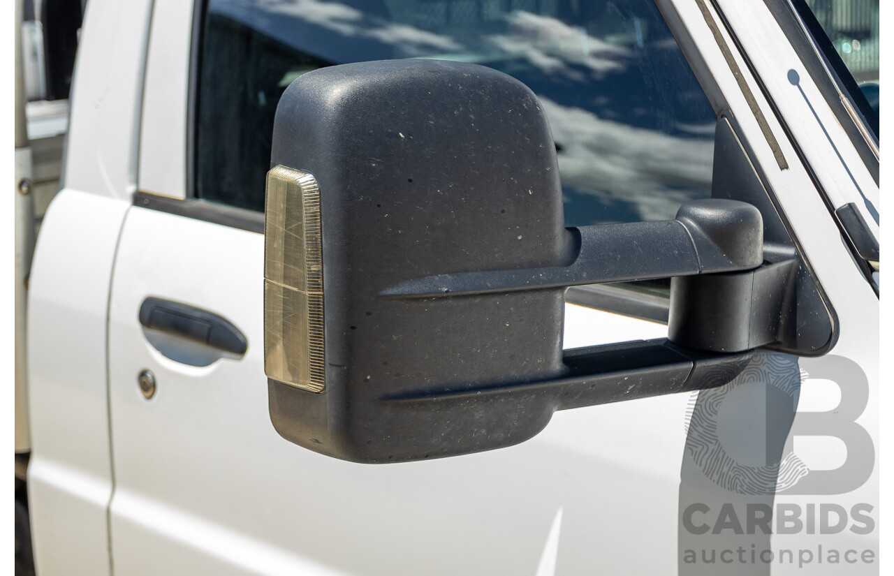 3/2009 Nissan Patrol DX (4x4) GU MY08 Leaf C/Chas White Turbo Diesel 3.0L