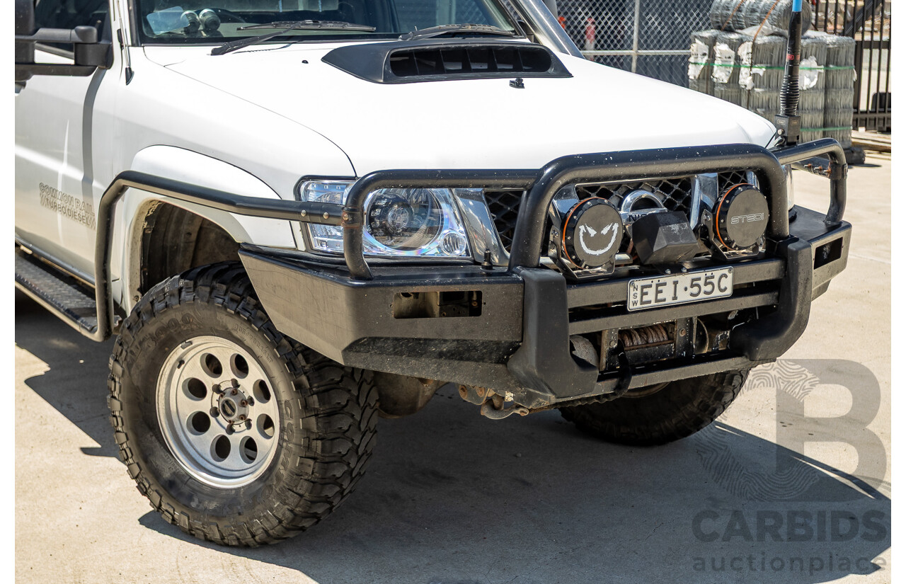 3/2009 Nissan Patrol DX (4x4) GU MY08 Leaf C/Chas White Turbo Diesel 3.0L