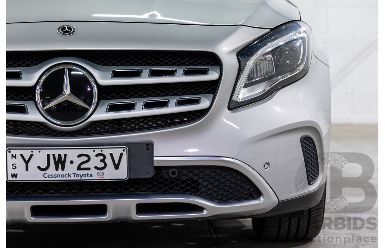 07/2017 Mercedes-Benz GLA 250 4MATIC (AWD) X156 MY18 4d Wagon Polar Silver Metallic Turbo 2.0L