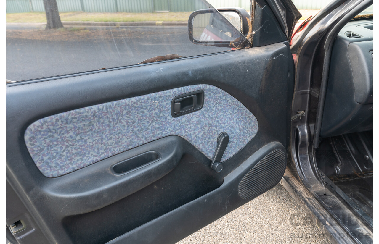 3/1998 Nissan Pulsar 4d Sedan 1.6L