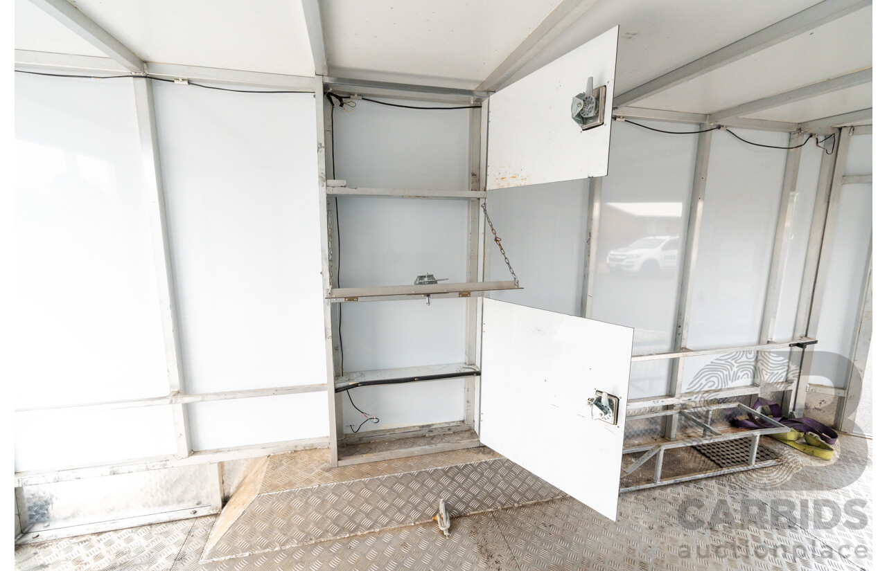 01/2014 All Star Metal Fabrication 'The Pig'  Enclosed Vehicle Trailer with Electric Tailgate & Solar