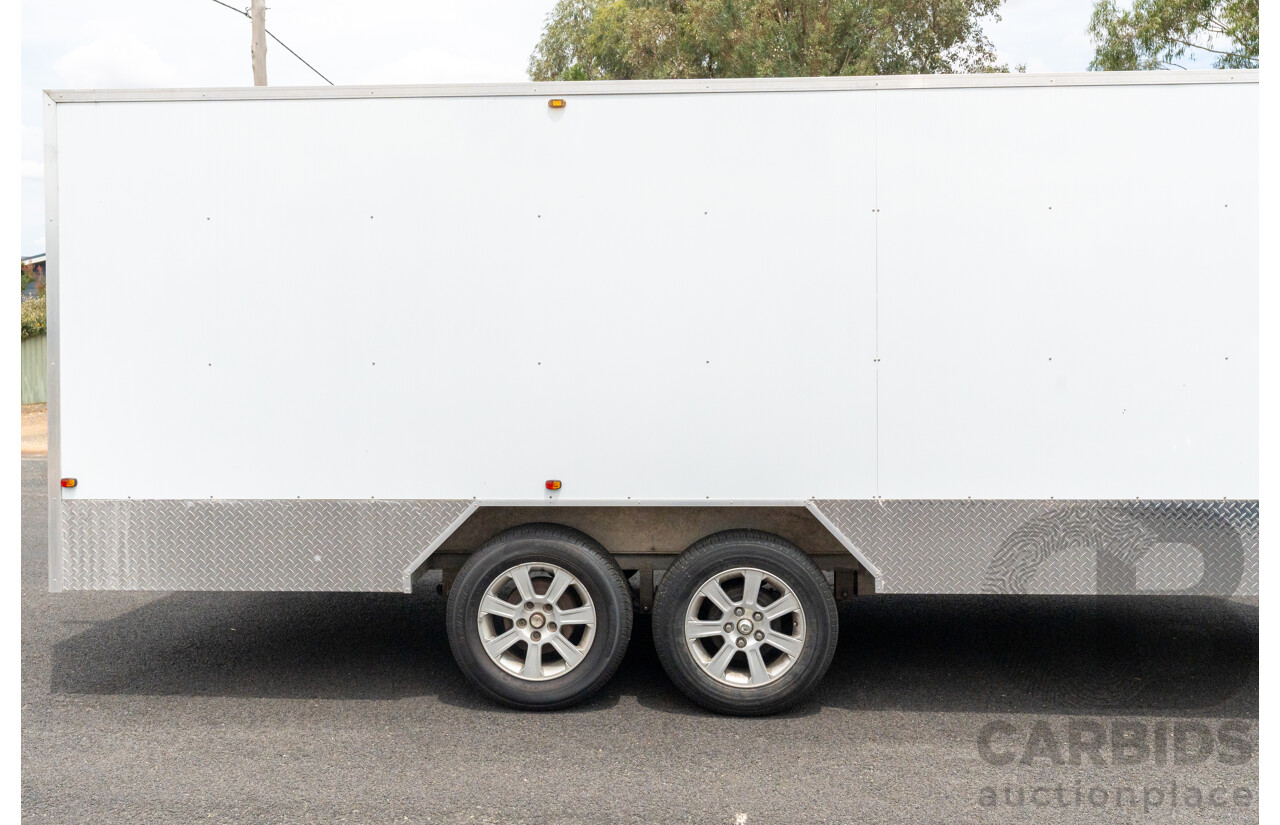 01/2014 All Star Metal Fabrication 'The Pig'  Enclosed Vehicle Trailer with Electric Tailgate & Solar