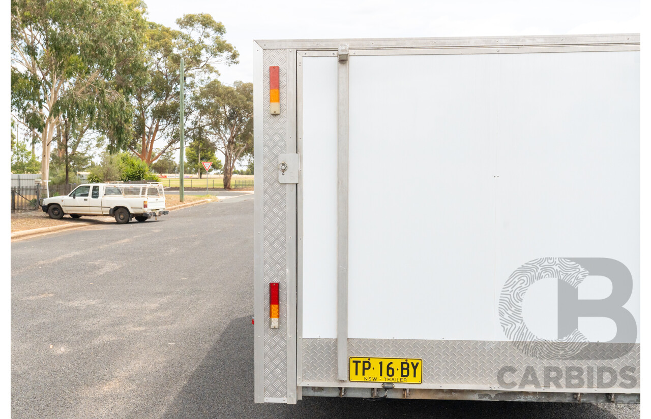 01/2014 All Star Metal Fabrication 'The Pig'  Enclosed Vehicle Trailer with Electric Tailgate & Solar