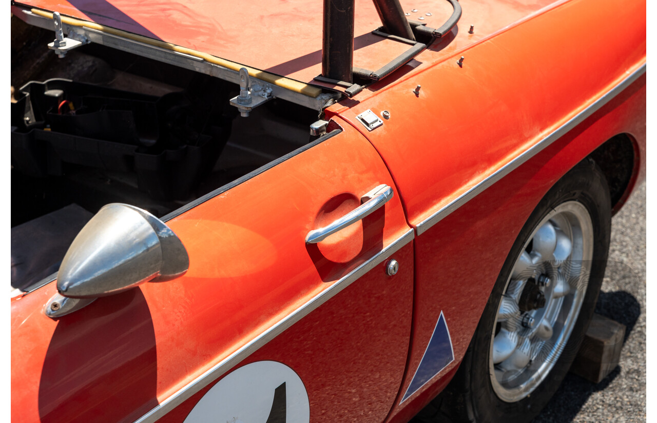 2/1977 British Leyland M.G. MGB 2d Roadster Red 1.8L - Modified and CAMS Logbooked for Hillclimb / Rally