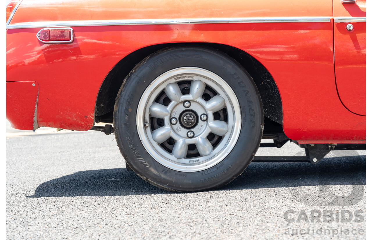 2/1977 British Leyland M.G. MGB 2d Roadster Red 1.8L - Modified and CAMS Logbooked for Hillclimb / Rally