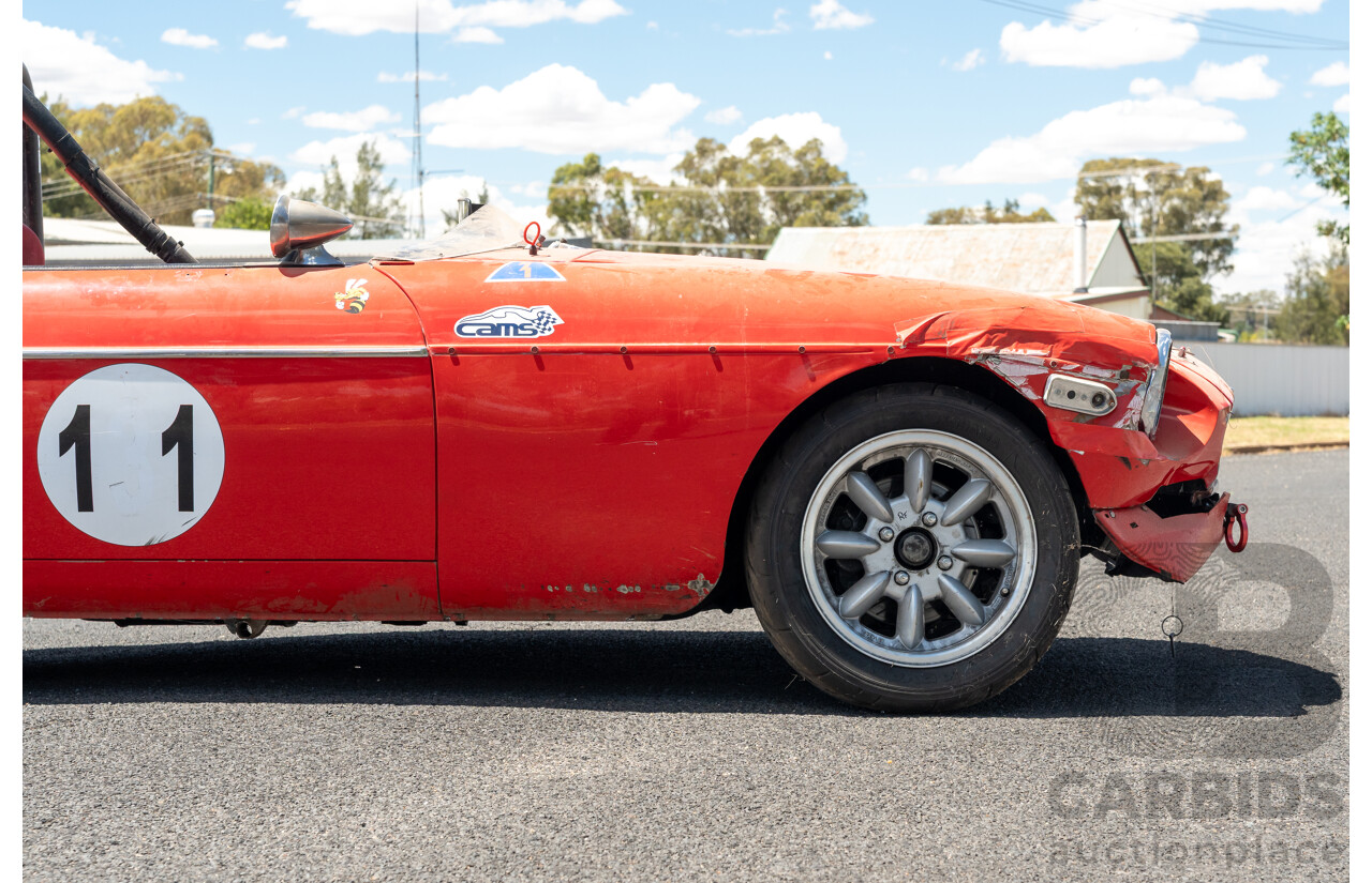 2/1977 British Leyland M.G. MGB 2d Roadster Red 1.8L - Modified and CAMS Logbooked for Hillclimb / Rally