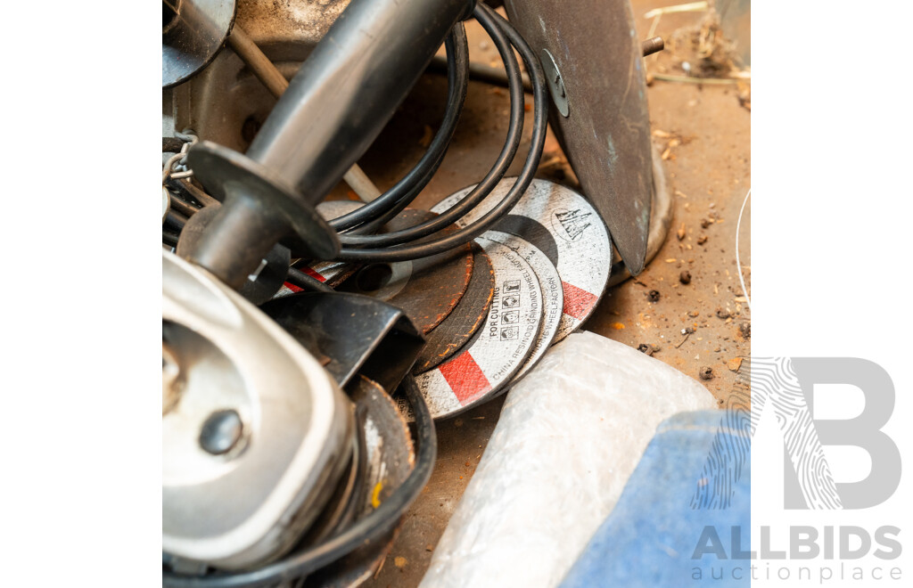 Set of Three Disc Grinders