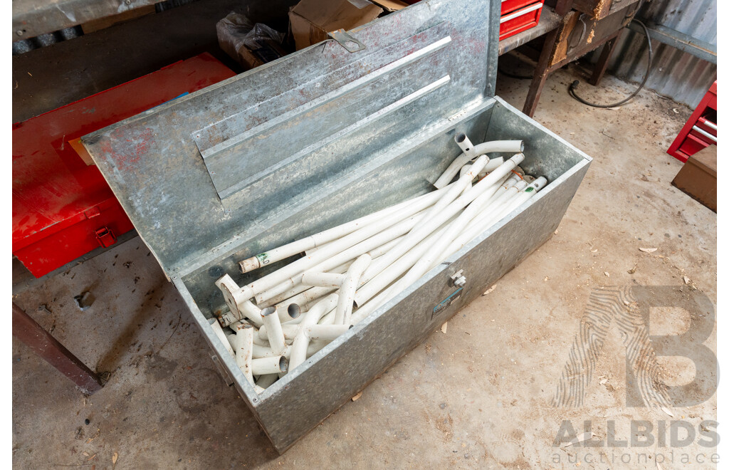 Large Lockable Galvanized Craftech Toolbox