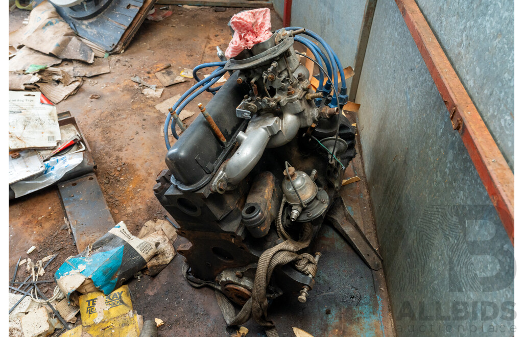 Pair of Ford Engines