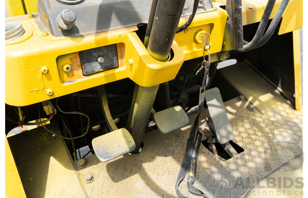 Komatsu FG15H-1 Petrol Forklift