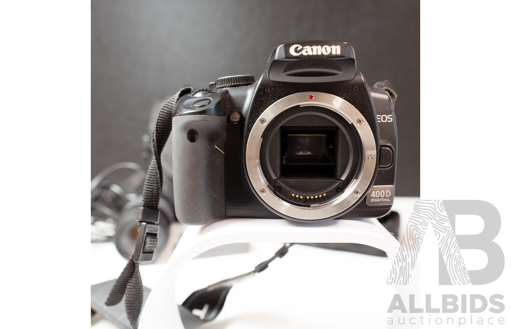 Canon EOS 400D Digital SLR Camera Kit with Canon Lenses, Speedlite Flash and Carry Bag