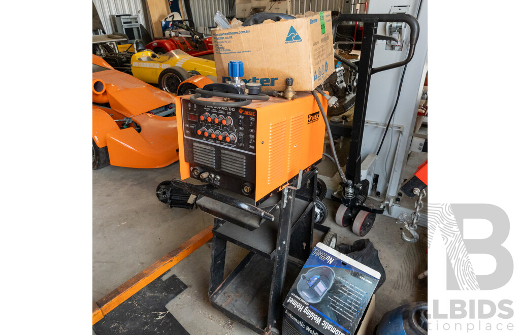 Jasic Tig 200PA  AC/DC Tig Welder on Trolley