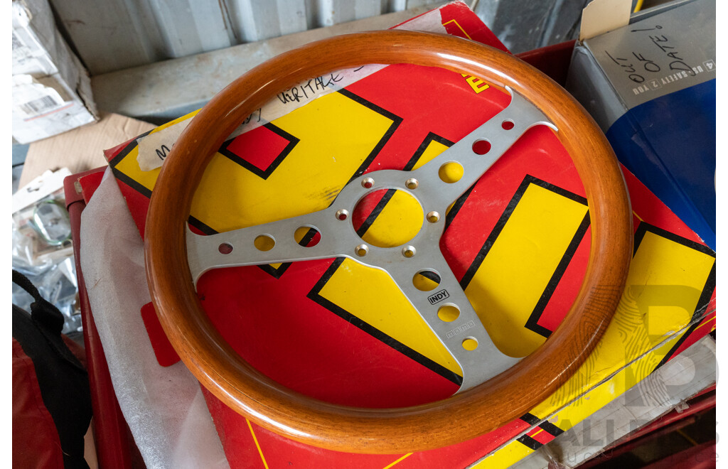 Boxed Momo Indy Heritage Elm Steering Wheel