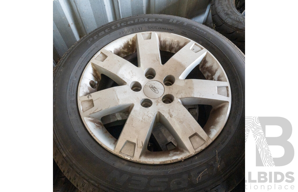 Set of Three Ford Falcon/Territory 235/60/17 Alloy Wheels