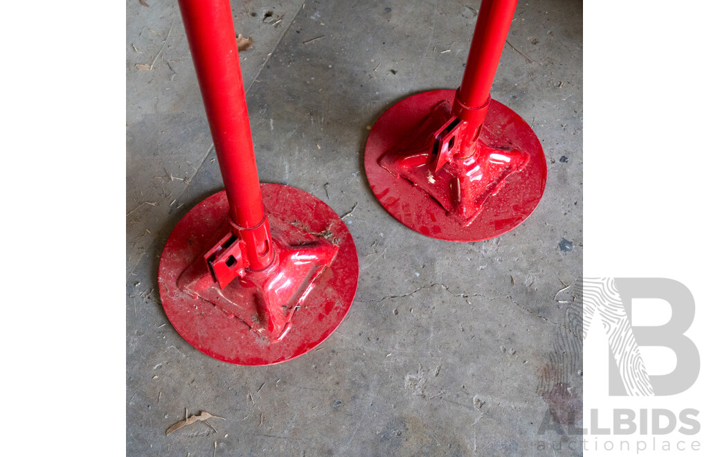 Pair of 750 Kg Adjustable Under Hoist Stands