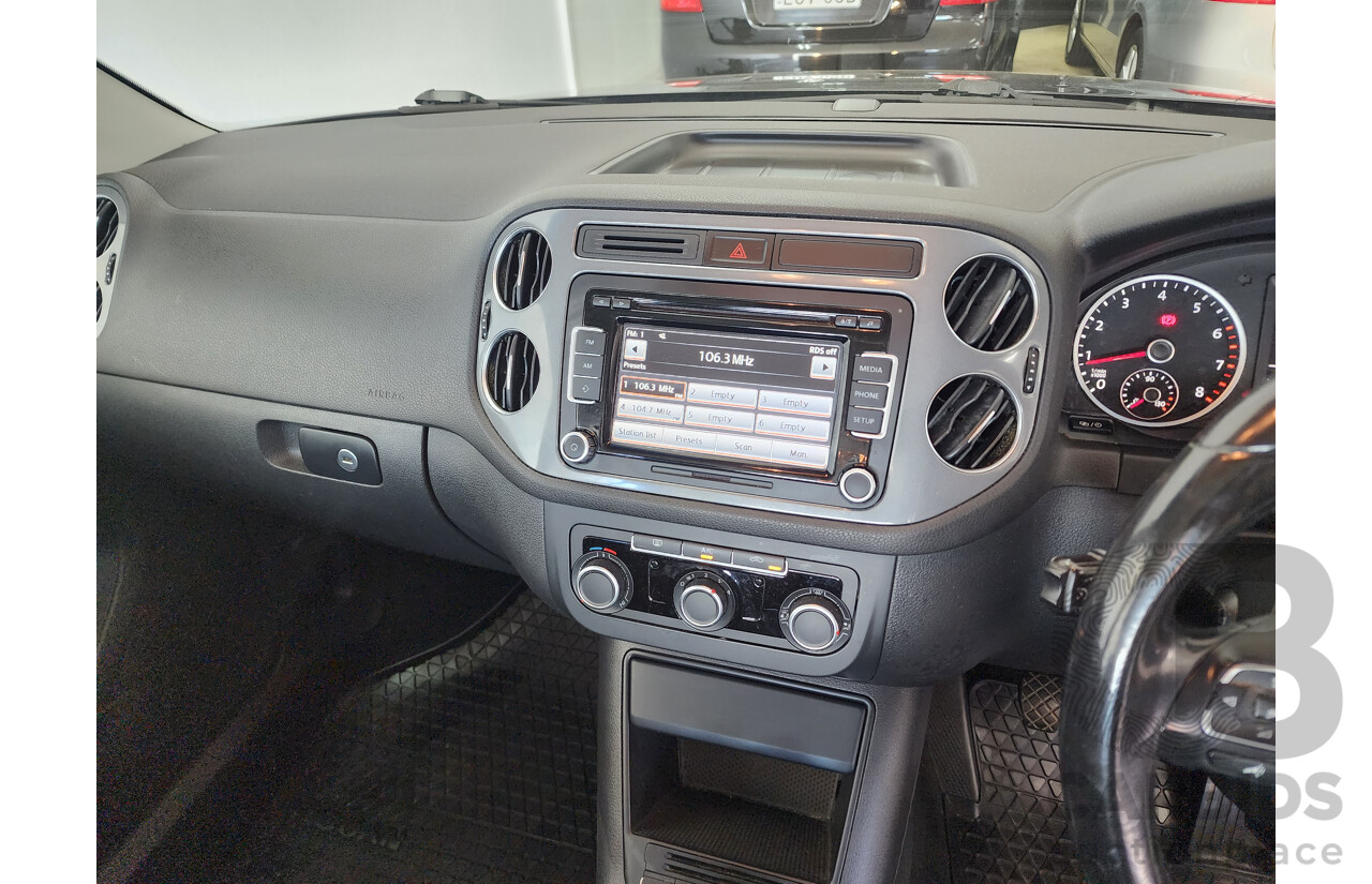 6/2015 Volkswagen Tiguan 118 TSI (4x2) 5NC MY15 4d Wagon Black 1.4L