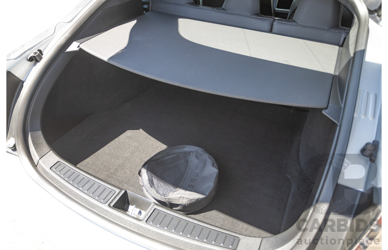 10/2017 Tesla Model S 75D (AWD) MY17 4D Silver Hatchback - Dedicated Electric EV 245kw