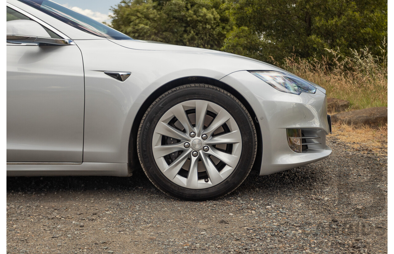 10/2017 Tesla Model S 75D (AWD) MY17 4D Silver Hatchback - Dedicated Electric EV 245kw