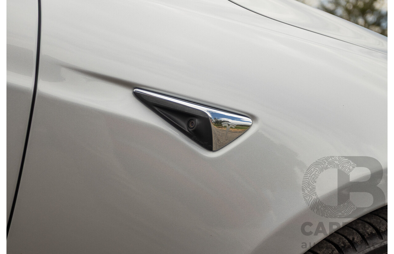 10/2017 Tesla Model S 75D (AWD) MY17 4D Silver Hatchback - Dedicated Electric EV 245kw
