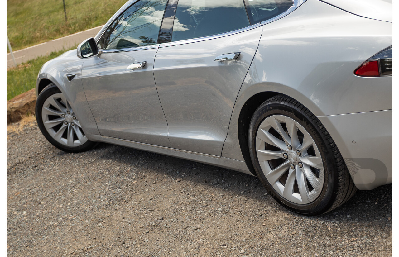 10/2017 Tesla Model S 75D (AWD) MY17 4D Silver Hatchback - Dedicated Electric EV 245kw