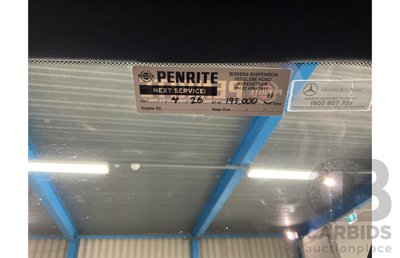 9/2009 Holden Commodore Omega VE MY10 4d Sedan Voodoo Blue Metallic V6 3.0L