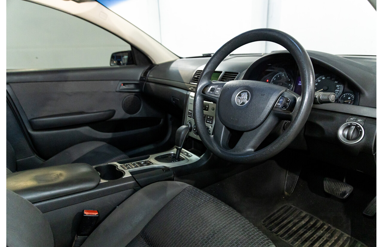 9/2009 Holden Commodore Omega VE MY10 4d Sedan Voodoo Blue Metallic V6 3.0L