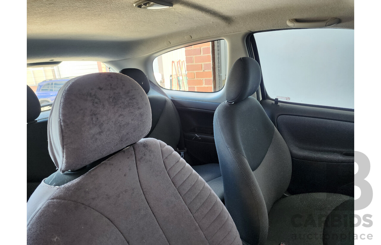 7/2004 Toyota Echo  NCP10R 3d Hatchback White 1.3L