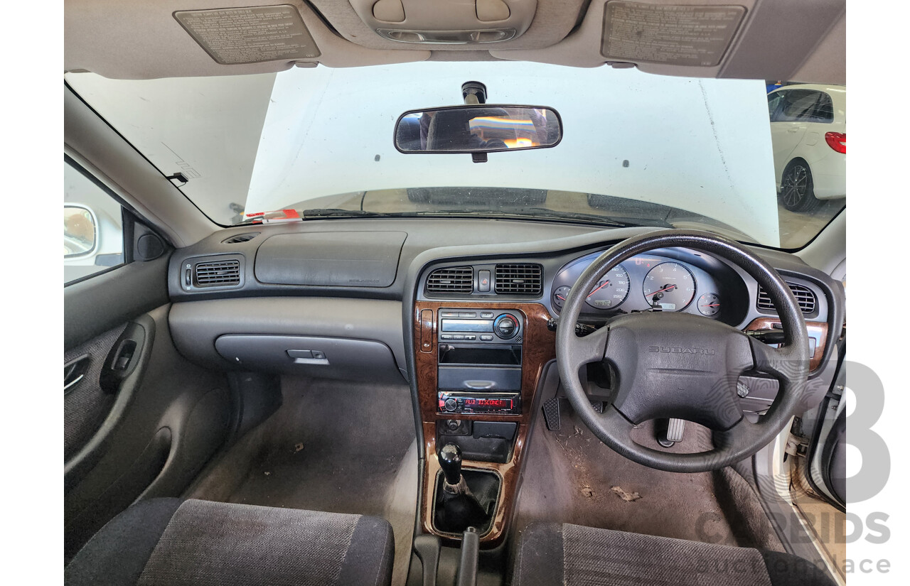 6/1999 Subaru Outback  MY99 4d Wagon White 2.5L