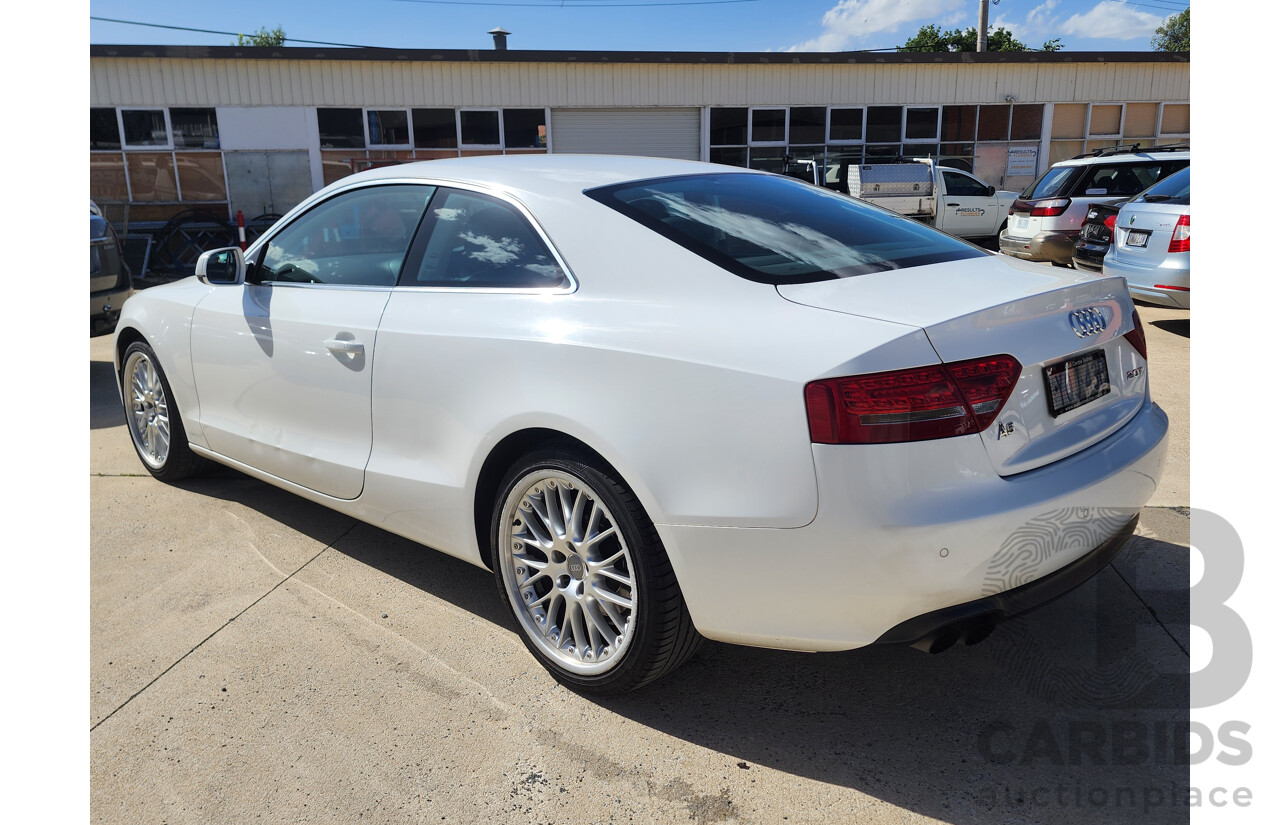 9/2010 Audi A5 2.0 TFSI 8T 2d Coupe White 2.0L