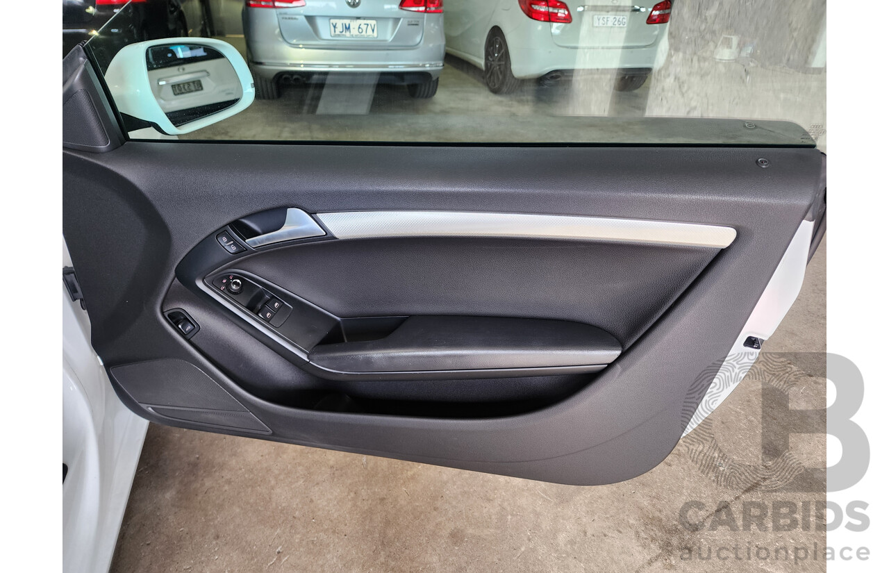 9/2010 Audi A5 2.0 TFSI 8T 2d Coupe White 2.0L