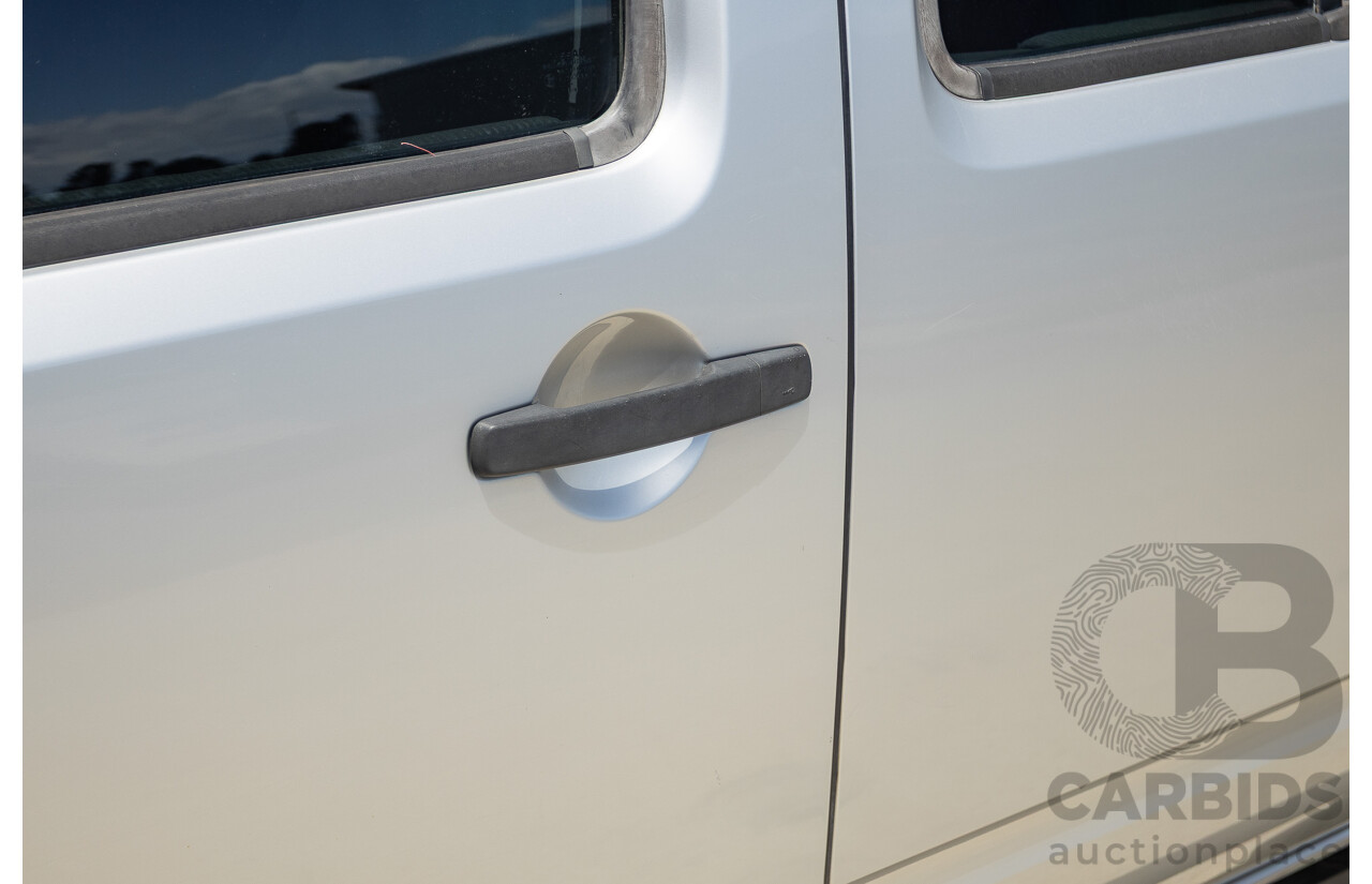 10/2012 Nissan Navara ST (4x4) D40 Dual Cab P/Up Silver Lightning Turbo Diesel 2.5L