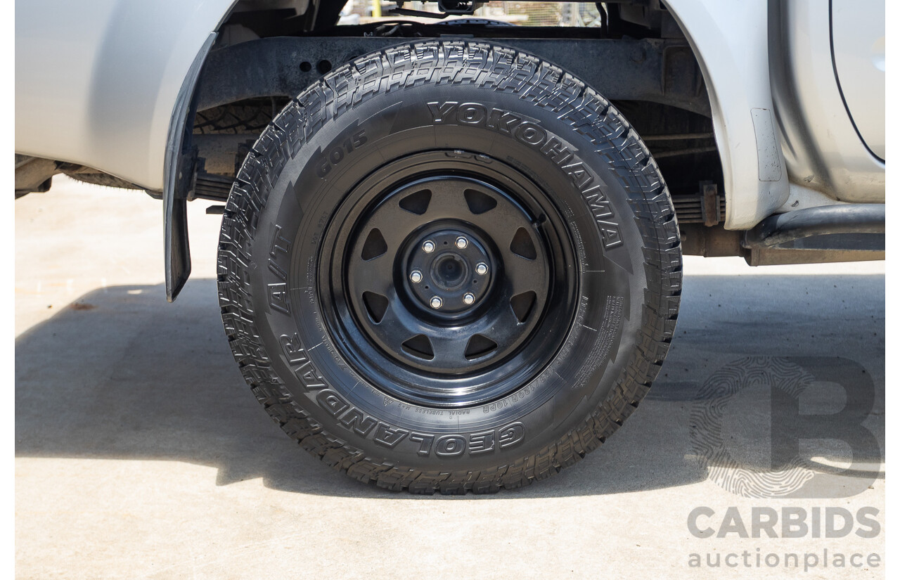 10/2012 Nissan Navara ST (4x4) D40 Dual Cab P/Up Silver Lightning Turbo Diesel 2.5L