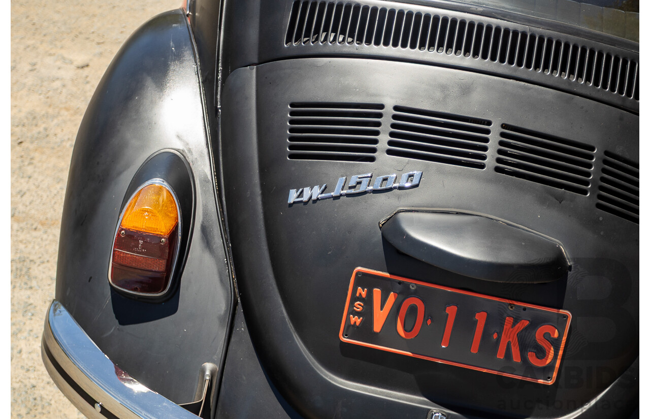 8/1970 Volkswagen Beetle 2d Sedan Black / Red 1.6L - Modified
