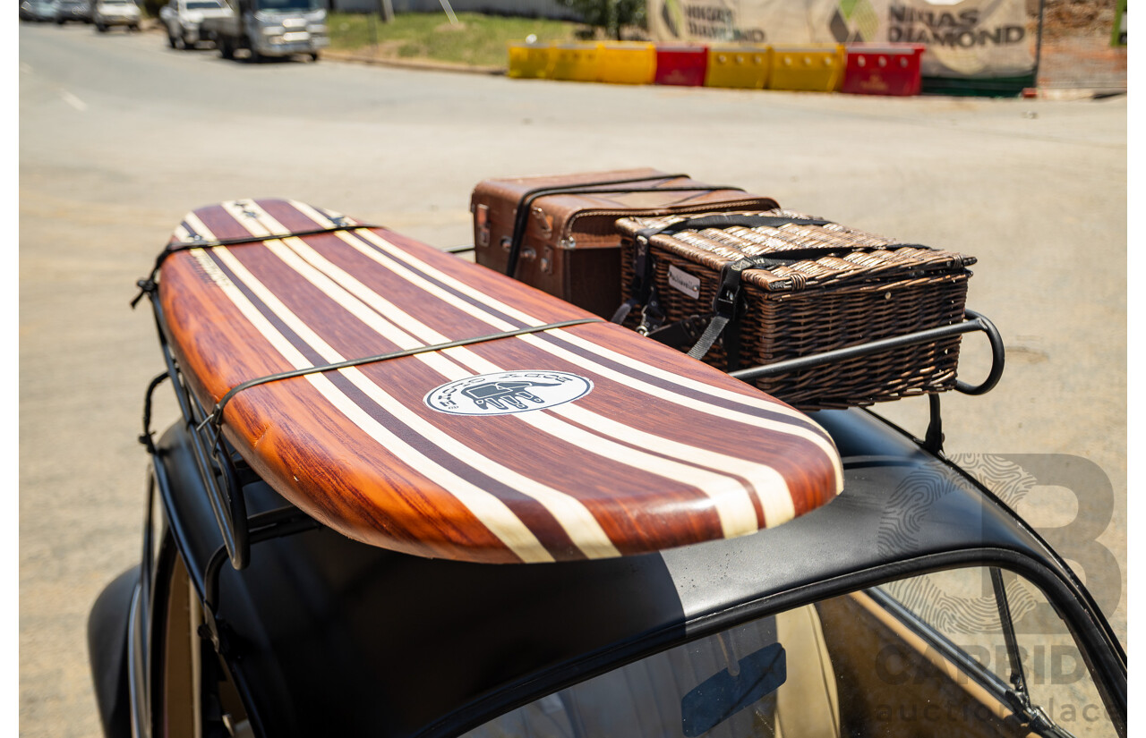 8/1970 Volkswagen Beetle 2d Sedan Black / Red 1.6L - Modified