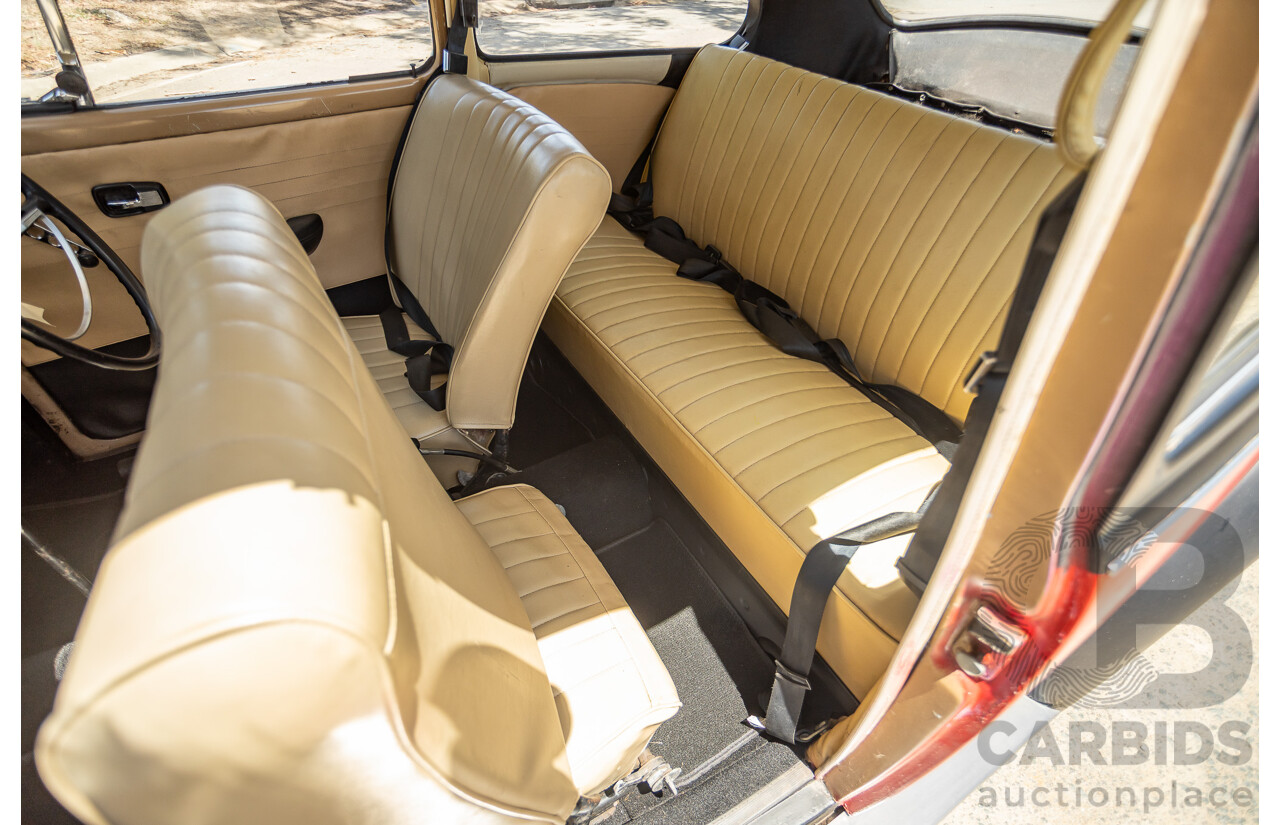 8/1970 Volkswagen Beetle 2d Sedan Black / Red 1.6L - Modified