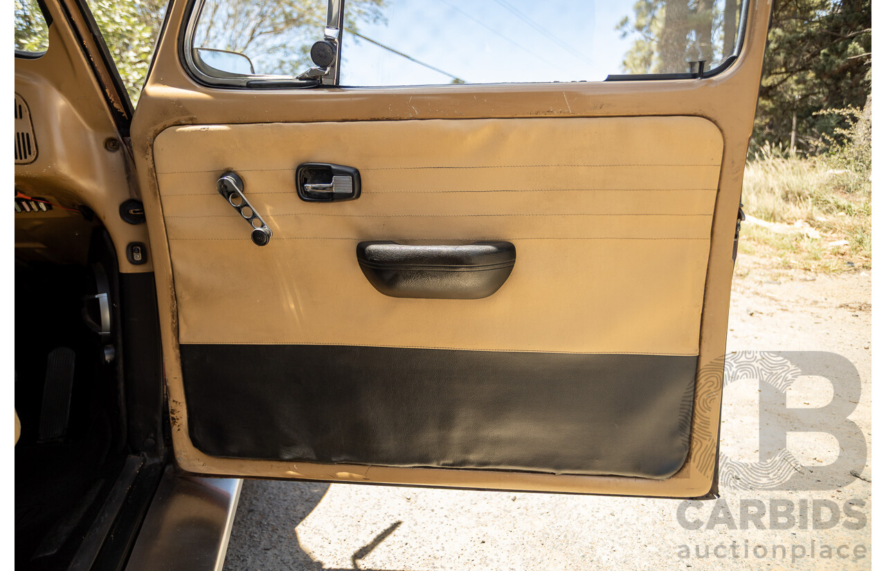 8/1970 Volkswagen Beetle 2d Sedan Black / Red 1.6L - Modified