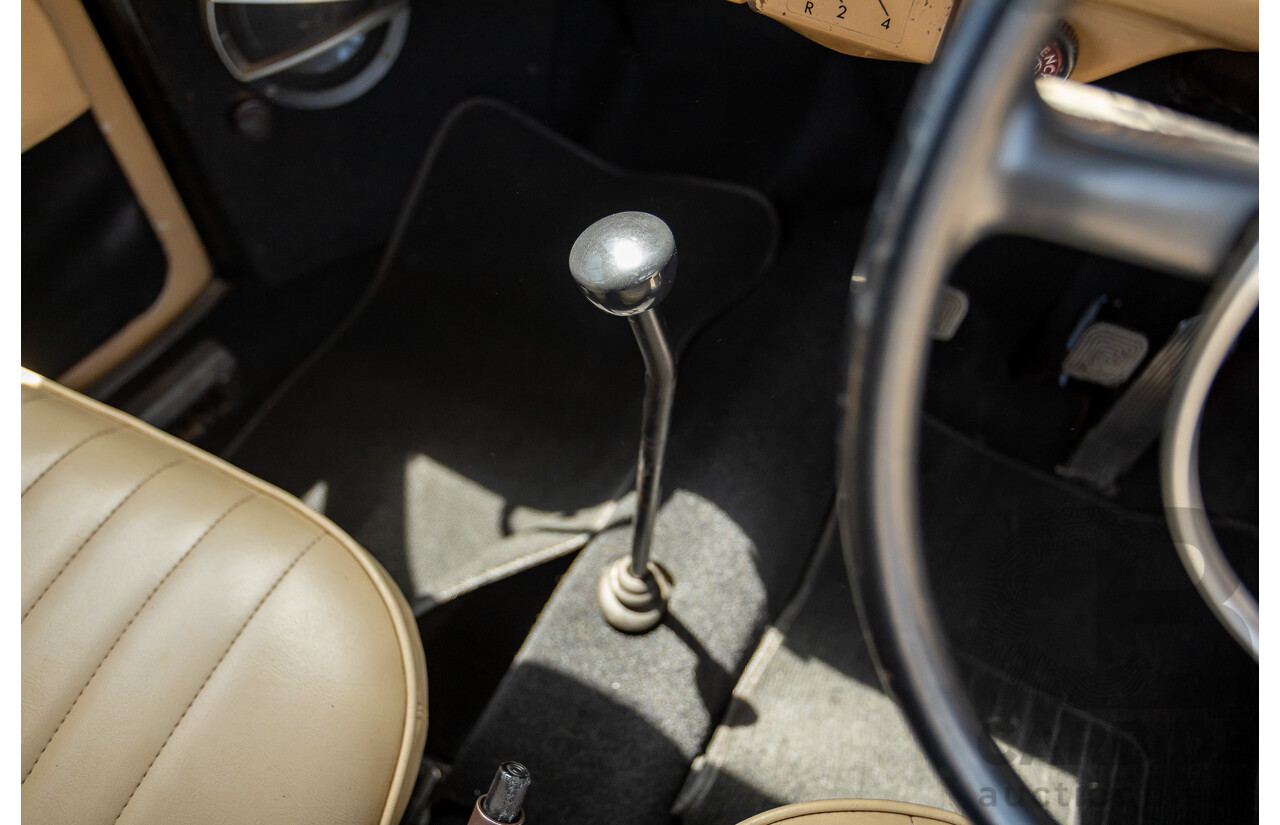 8/1970 Volkswagen Beetle 2d Sedan Black / Red 1.6L - Modified