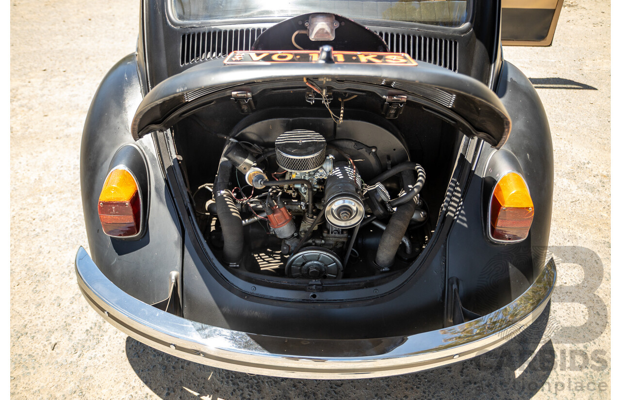 8/1970 Volkswagen Beetle 2d Sedan Black / Red 1.6L - Modified