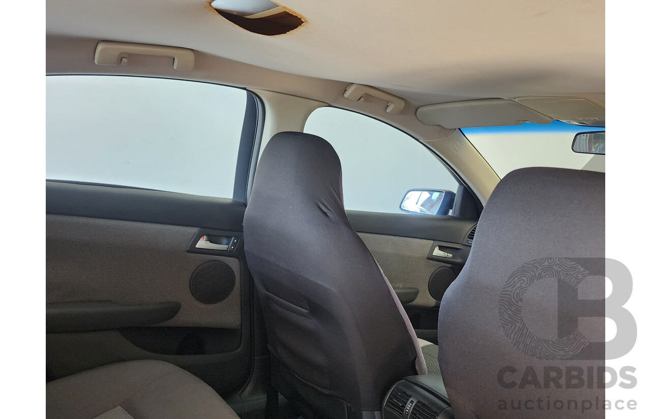 2/2010 Holden Berlina  VE MY10 4d Sedan Black 3.0L