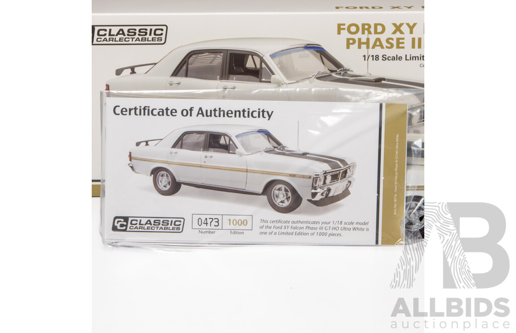 Classic Carlectables 1971 Ford XY Falcon Phase III GT-HO Ultra White COA 473/1000 - 1:18 Scale Model Car