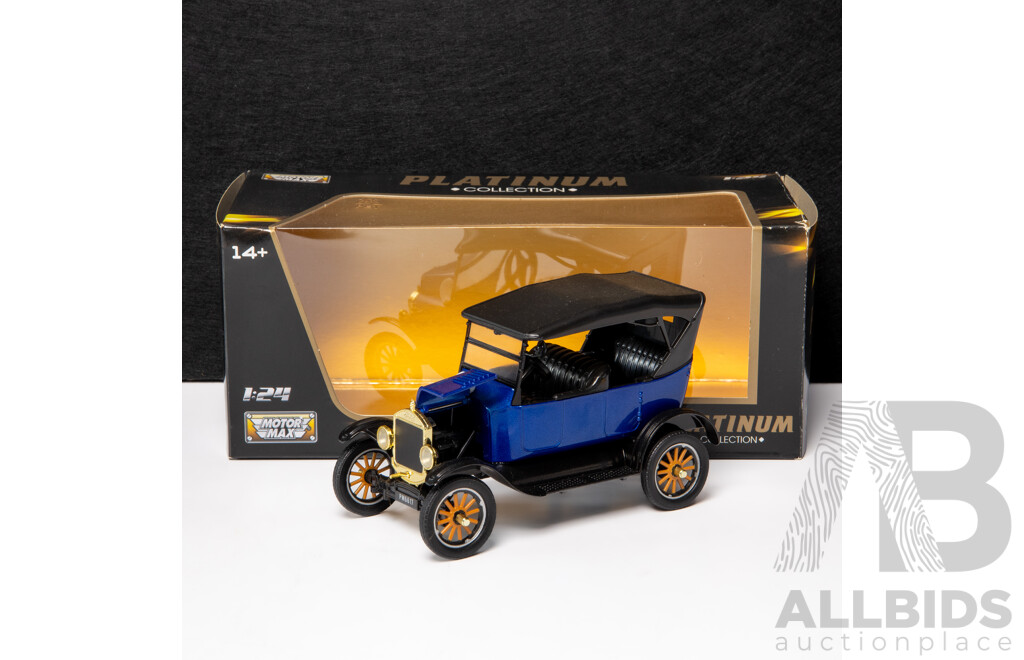 Motor Max 1925 Ford Model T Touring Blue - 1:24 Scale Model Car
