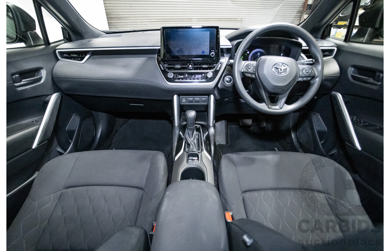 09/2022 Toyota Corolla Cross GX Hybrid MXGH10R 4D Wagon Eclipse Black 2.0L - 146kW Hybrid