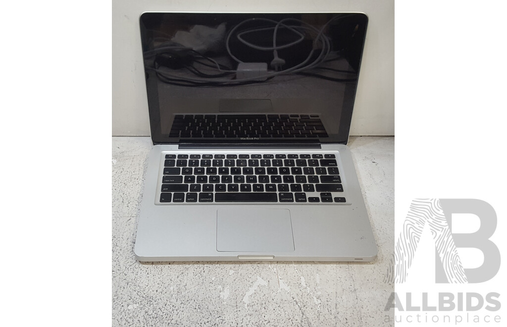 Apple (A1278) Intel Core 2 Duo (P8800) 2.66GHz 2-Core CPU 13.3-Inch MacBook Pro (Mid-2010)