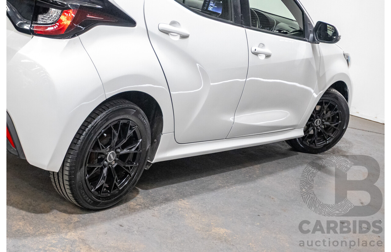 6/2020 Toyota Yaris Ascent Sport MXPA10R 5D Hatchback Glacier White 1.5L