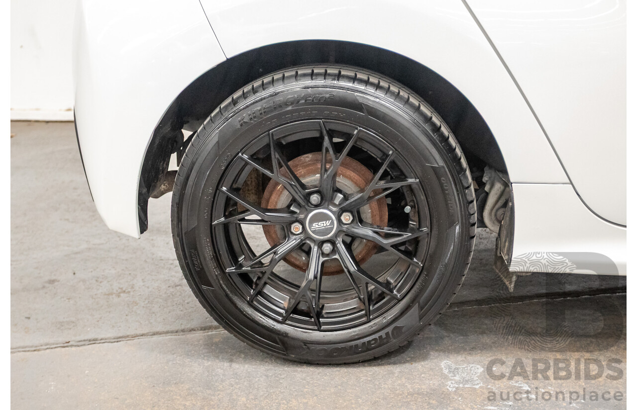 6/2020 Toyota Yaris Ascent Sport MXPA10R 5D Hatchback Glacier White 1.5L