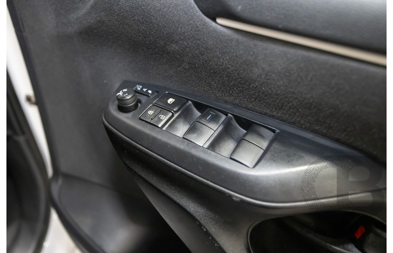 6/2020 Toyota Yaris Ascent Sport MXPA10R 5D Hatchback Glacier White 1.5L