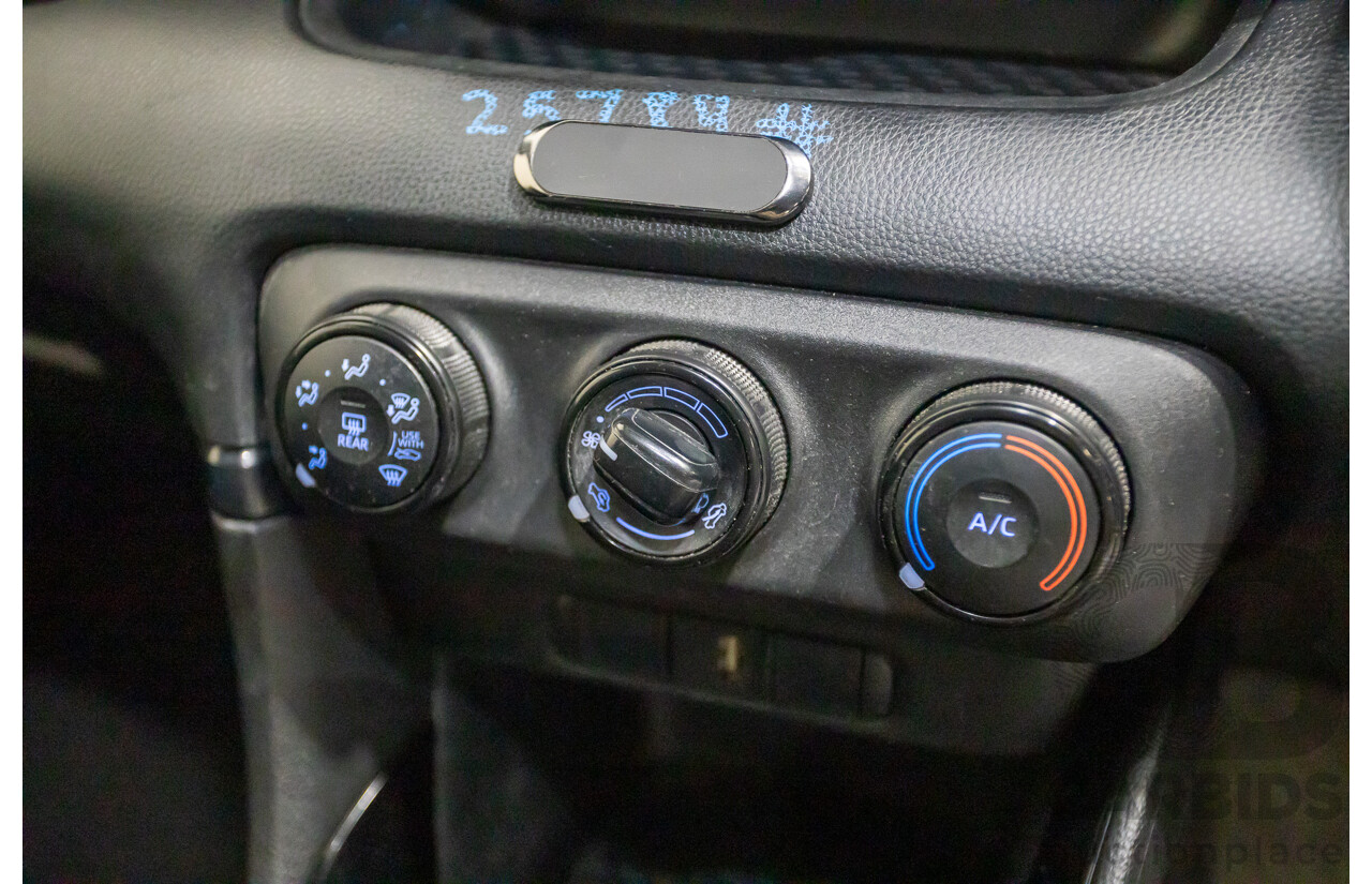 6/2020 Toyota Yaris Ascent Sport MXPA10R 5D Hatchback Glacier White 1.5L