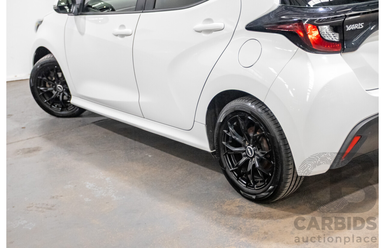 6/2020 Toyota Yaris Ascent Sport MXPA10R 5D Hatchback Glacier White 1.5L