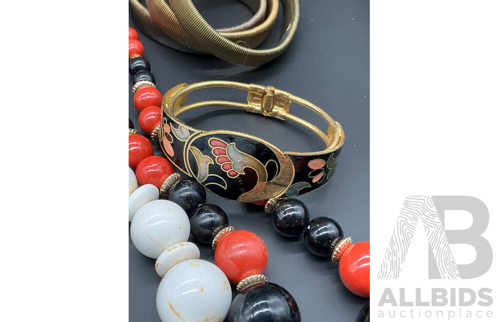 Collection of Vintage Jewellery Items Including Rings, Earrings, Necklaces and More